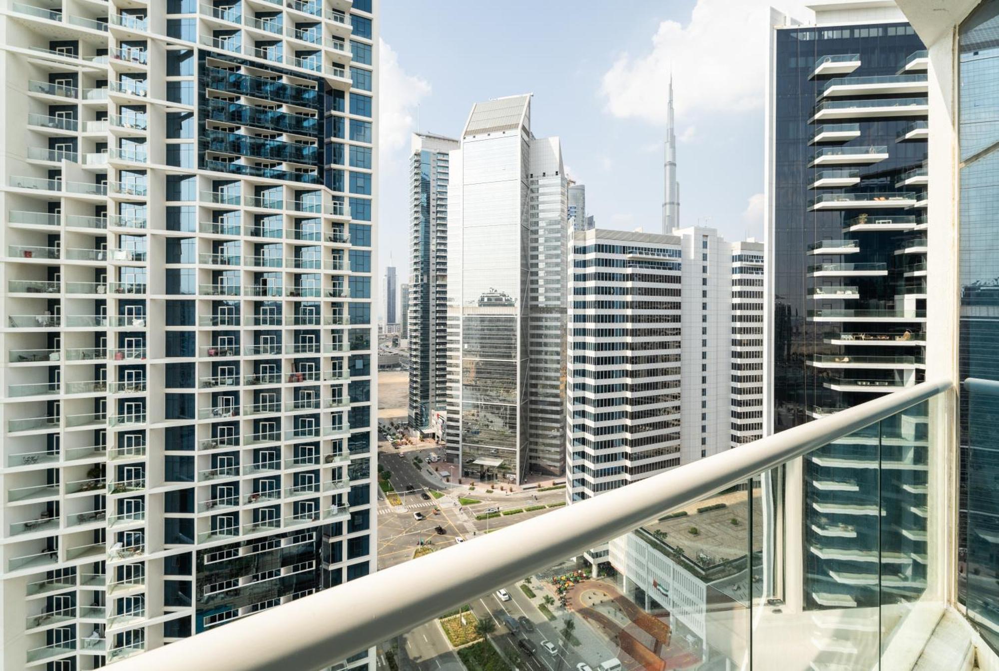 Aliving Stylish At Damam Prive With Balcony And Partial Burj Khalifa View-1315 Dubai