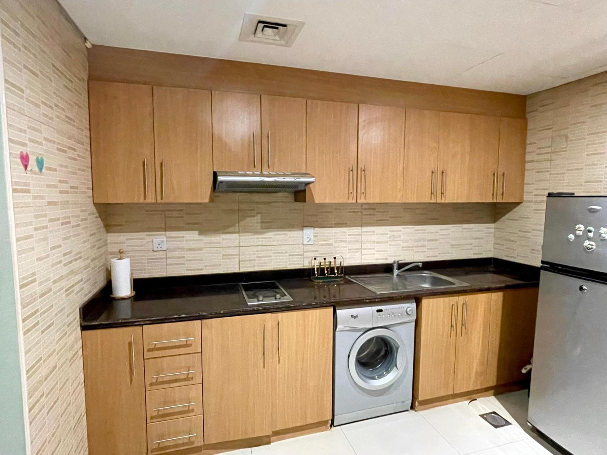 Homes2retreat - In Lincoln Park Sheffield Apartment