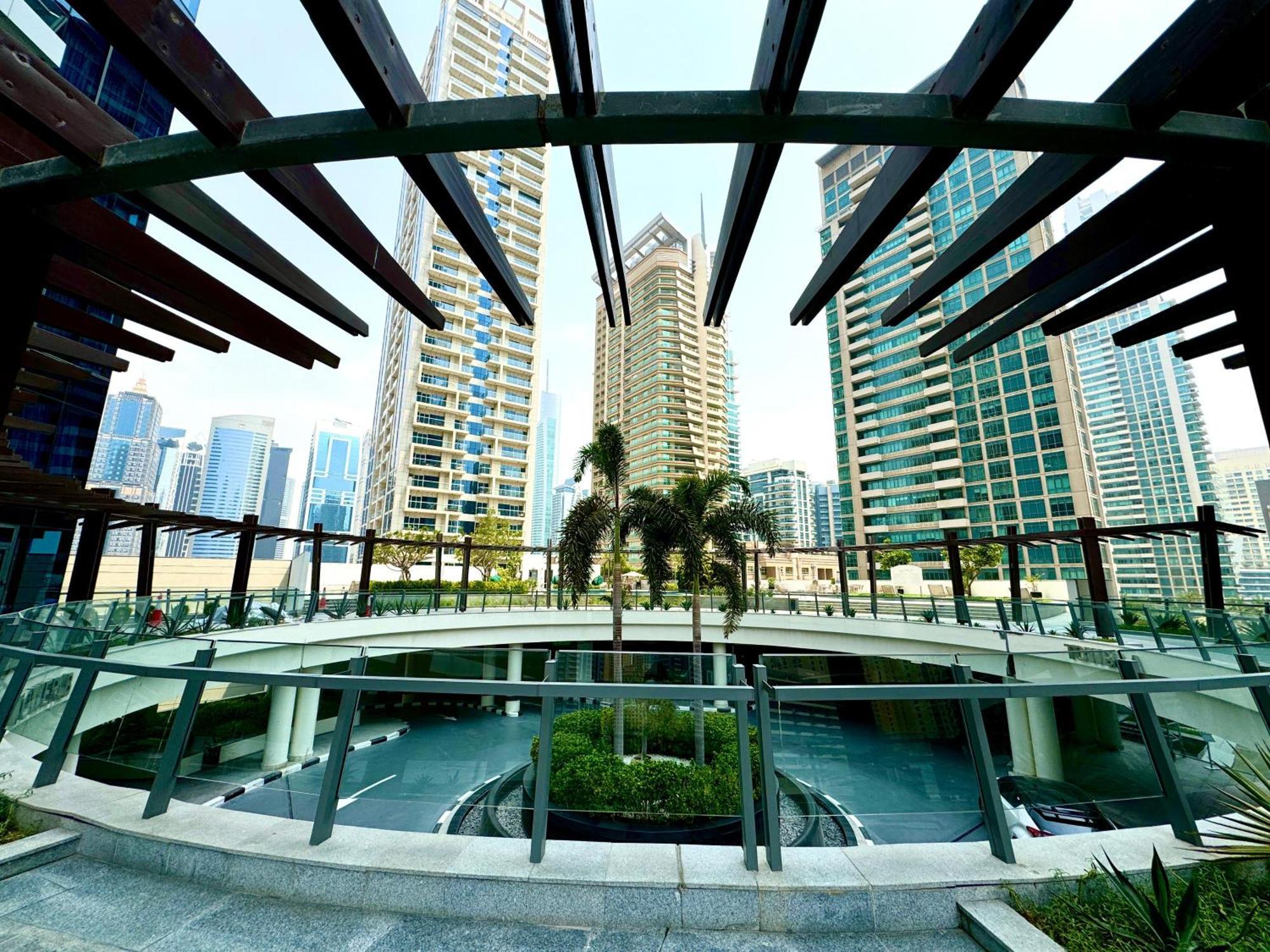 Apartment Poshy 1br W Marina Bay View Next To Marina Mall Dubai