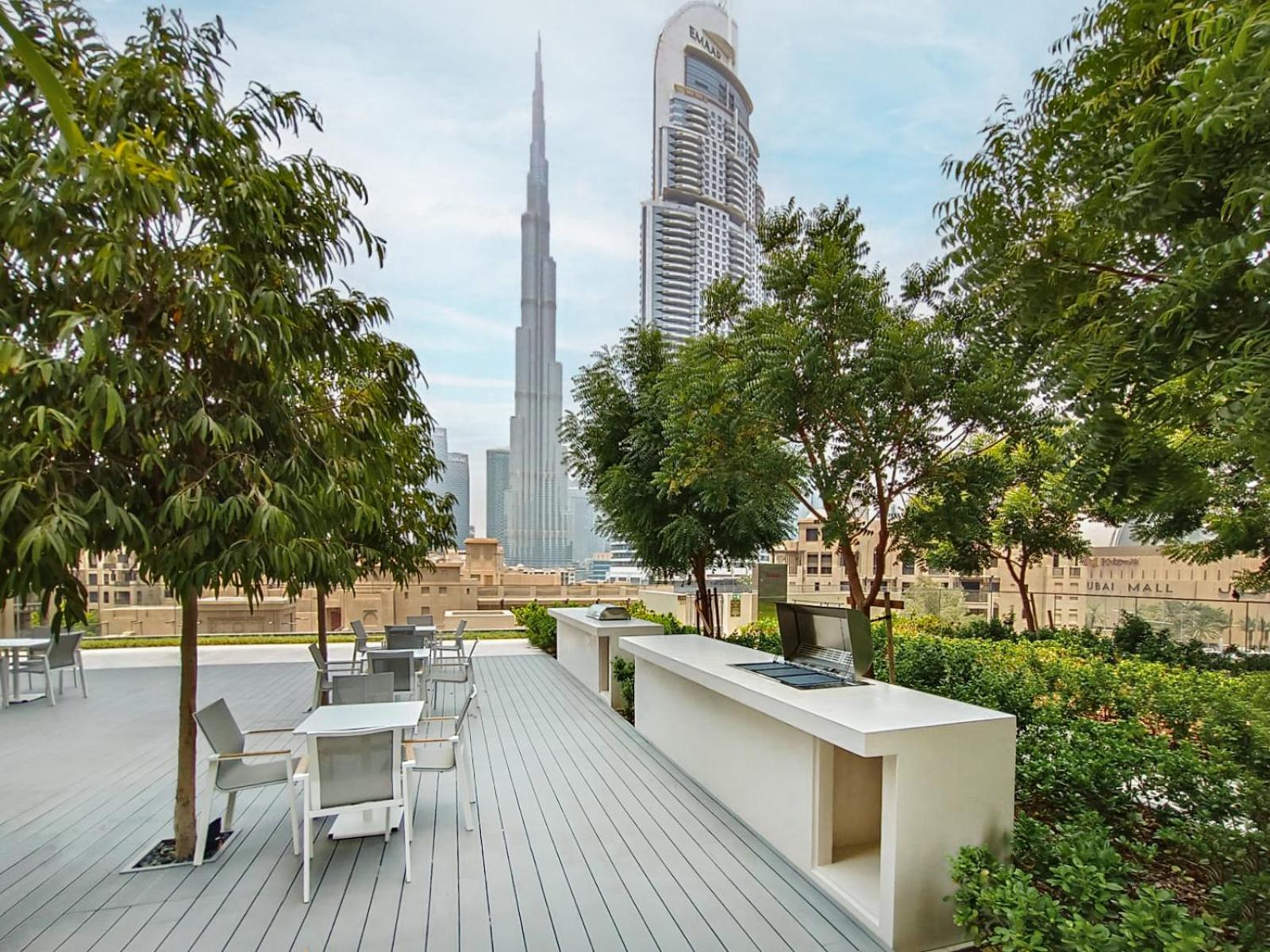 Apartment 2 Bedroom With Burj Khalifa Views Front-row Fireworks *