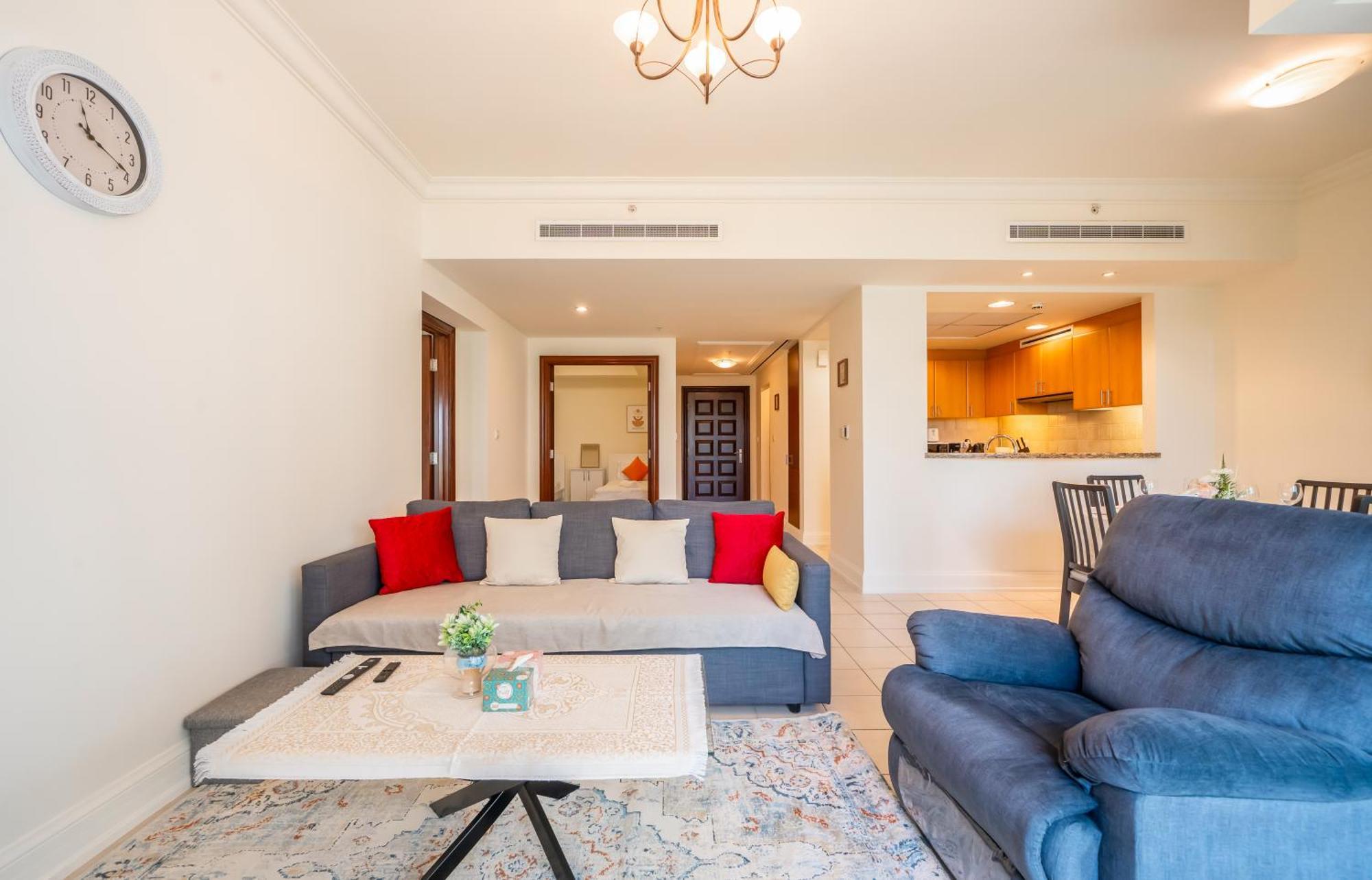 Quickstay Homes -2br At Al Mesk Tower Marina Apartment