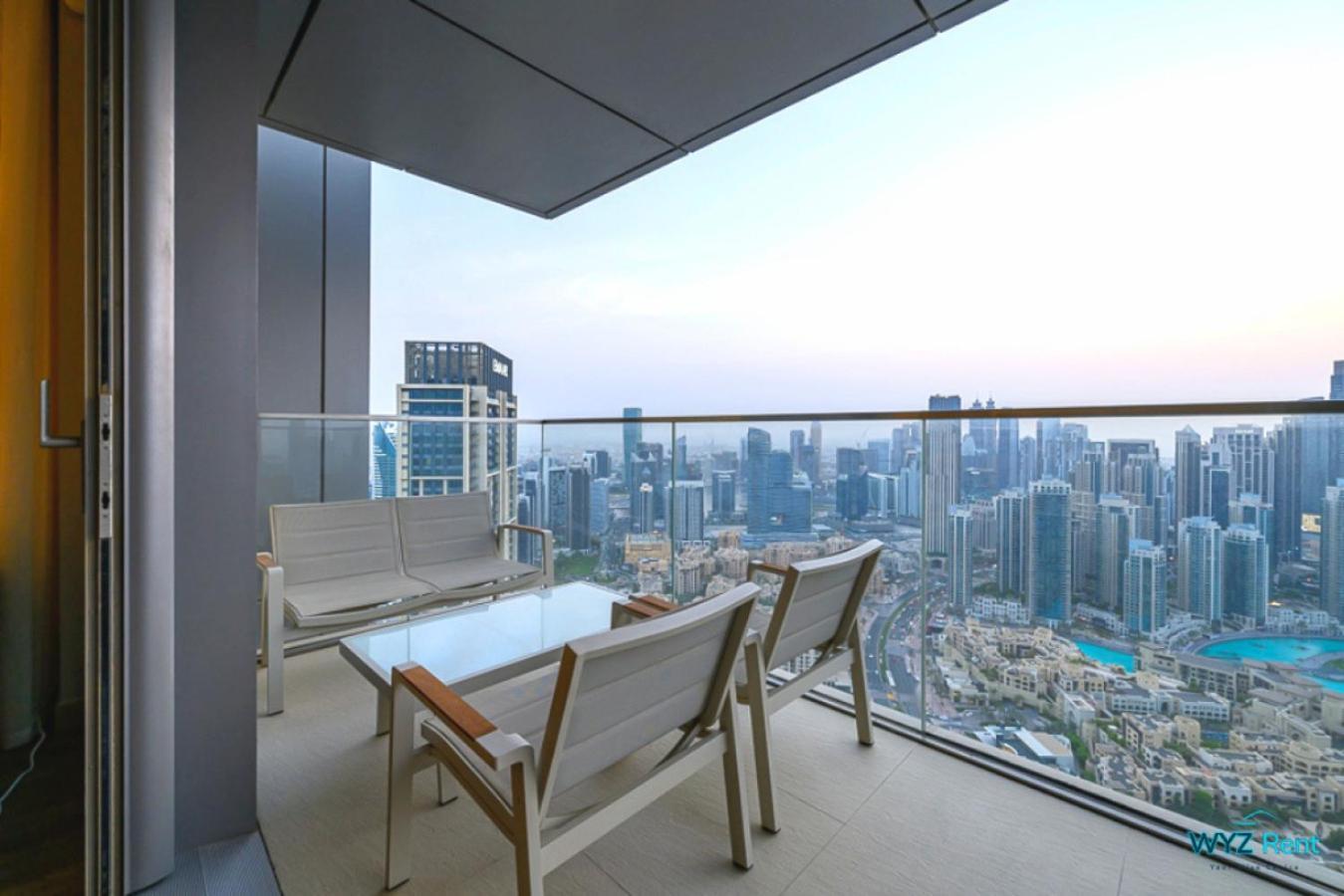 Spectacular 3 & Half Br In Downtown ,burj Khalifa View * Dubai