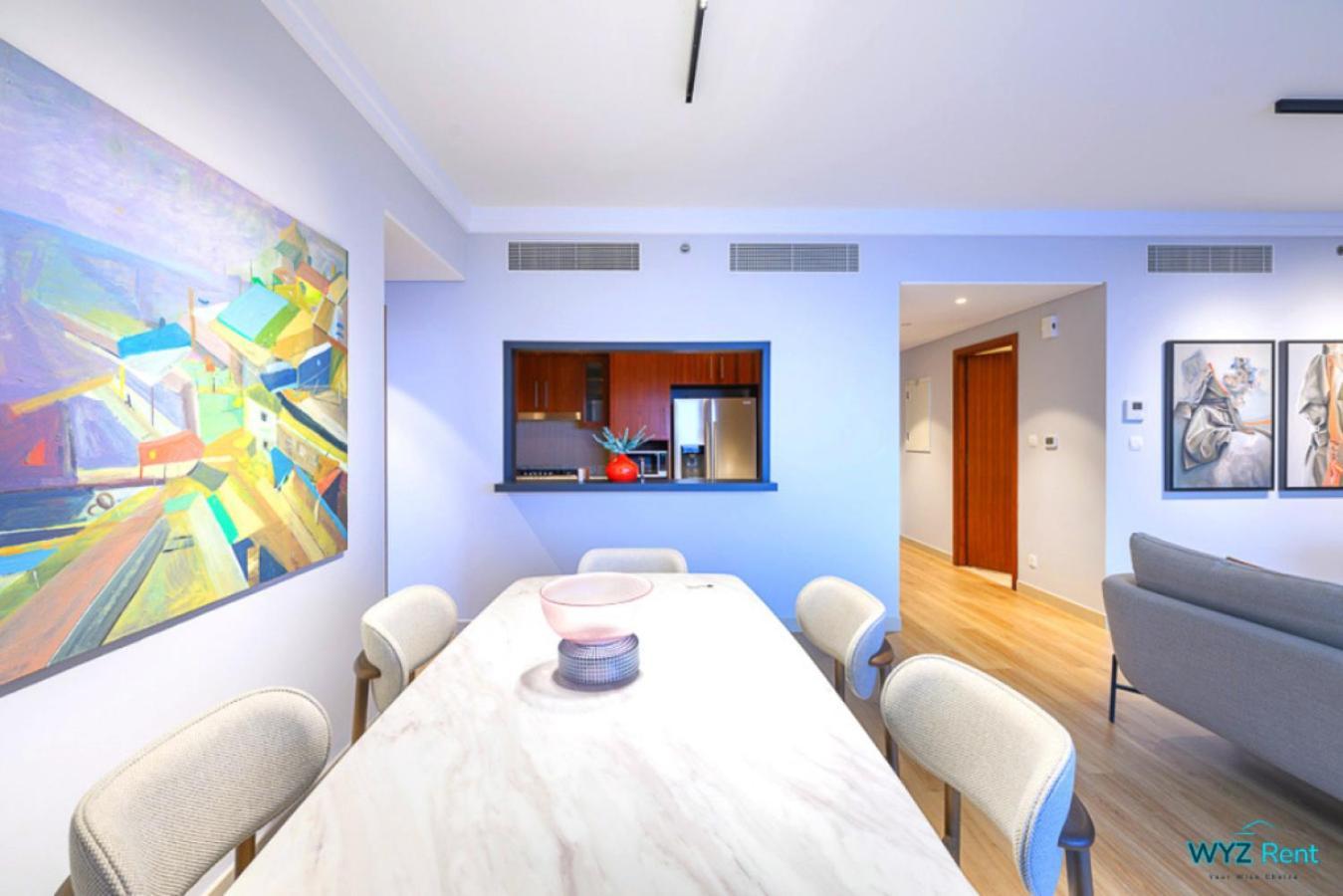 Spectacular 3 & Half Br In Downtown ,burj Khalifa View * Dubai