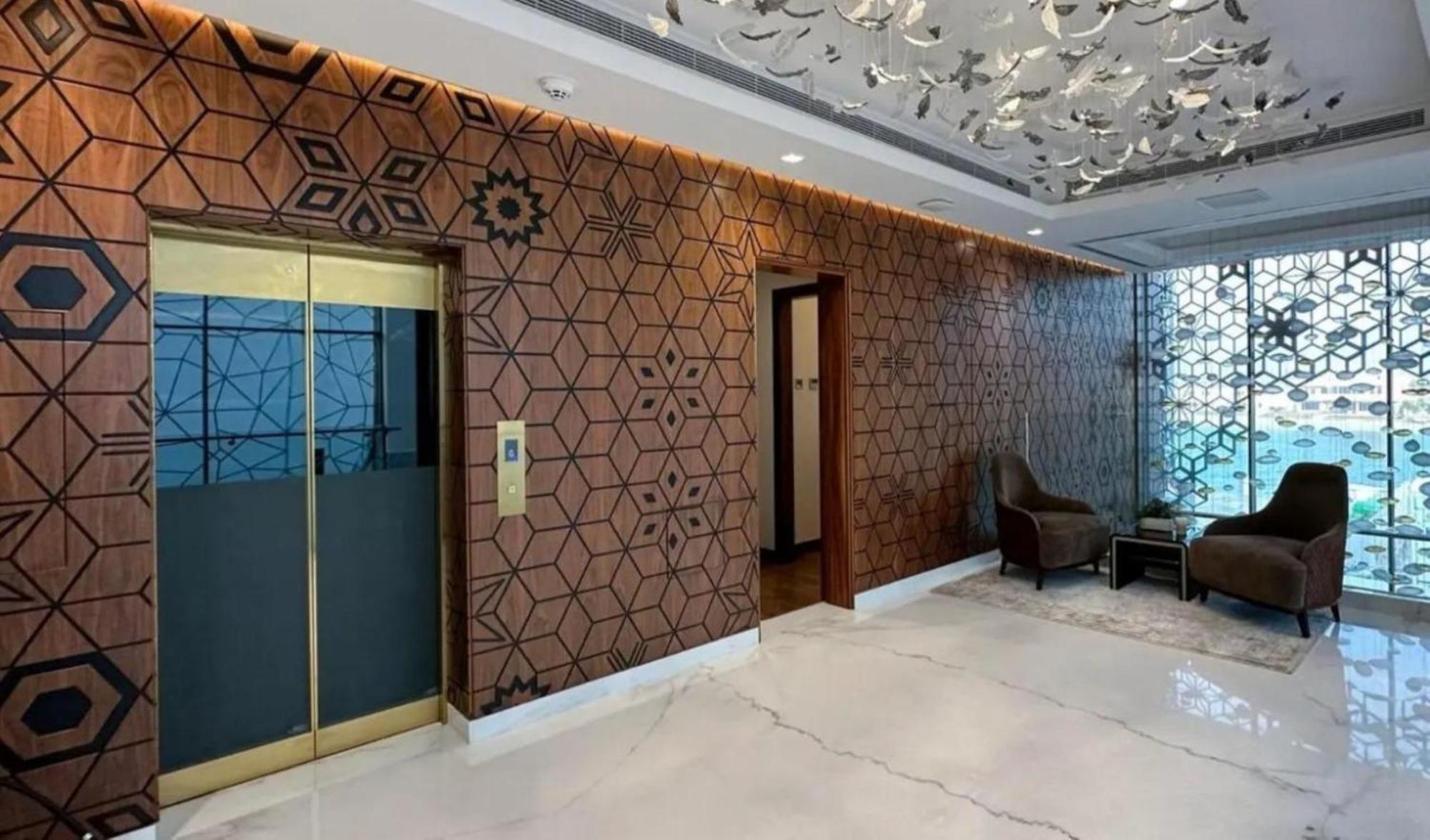World Class Luxurious 6 Bdr In Palm Jumeriah *