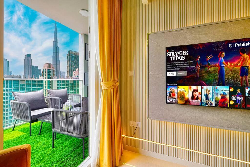 Gorgeous 2br With Full Burj Khalifa View, 5 Mins From Mall Apartment