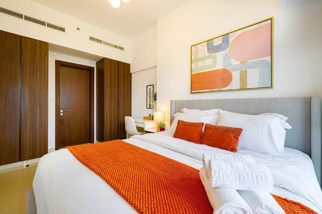 Gorgeous 2br With Full Burj Khalifa View, 5 Mins From Mall Apartment