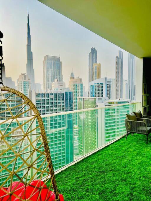 Gorgeous 2br With Full Burj Khalifa View, 5 Mins From Mall Apartment