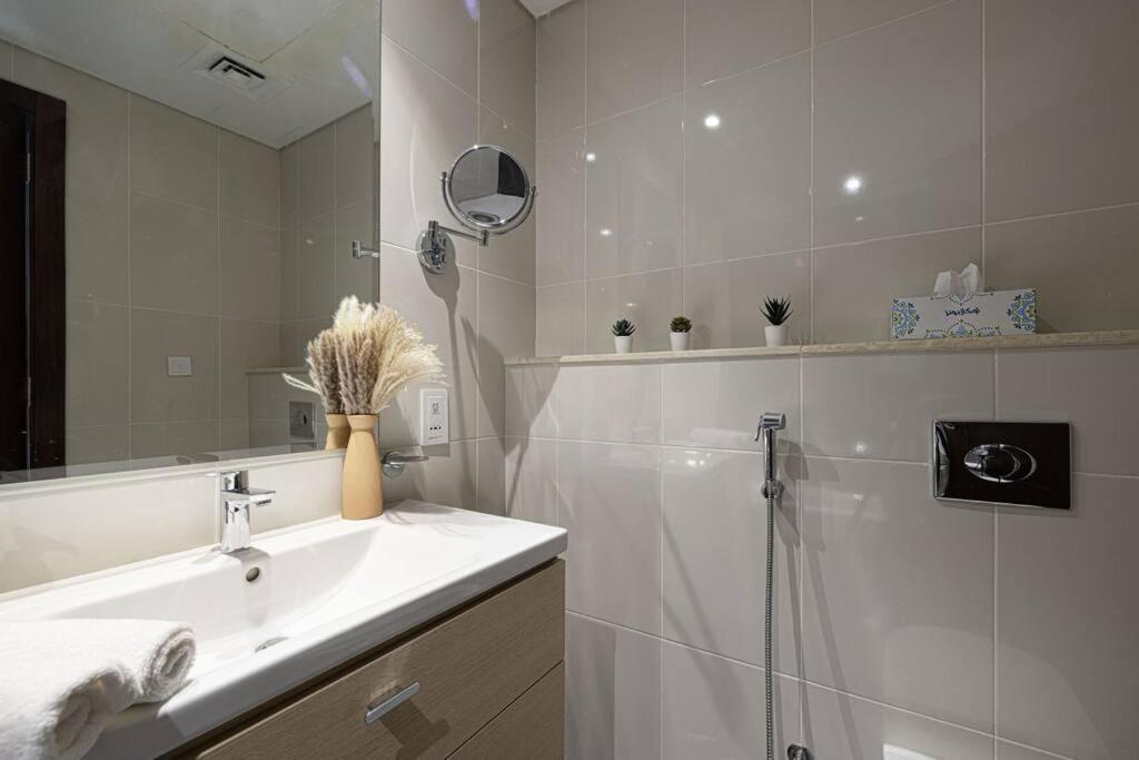 Holiday home Lux In Damac Hills Dubai