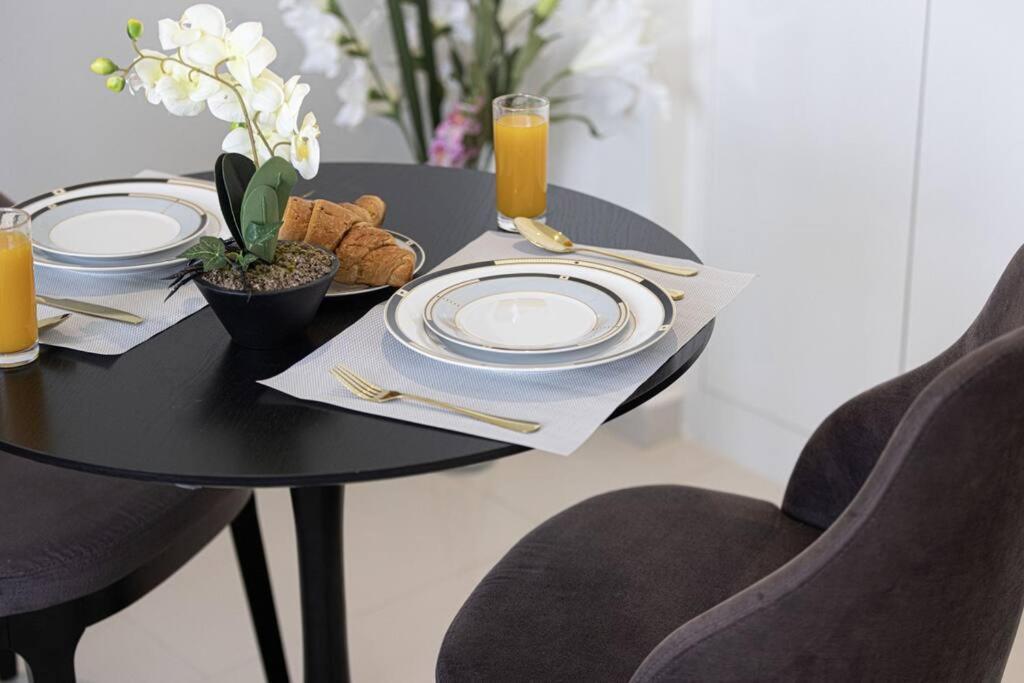 Holiday home Lux In Damac Hills Dubai