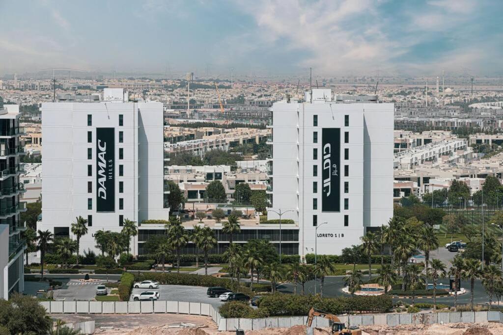Holiday home Lux In Damac Hills Dubai