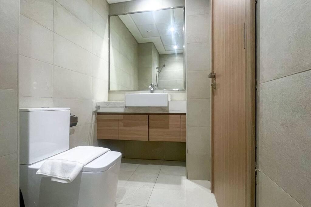 Apartment Cozy Near Downtown Dubai