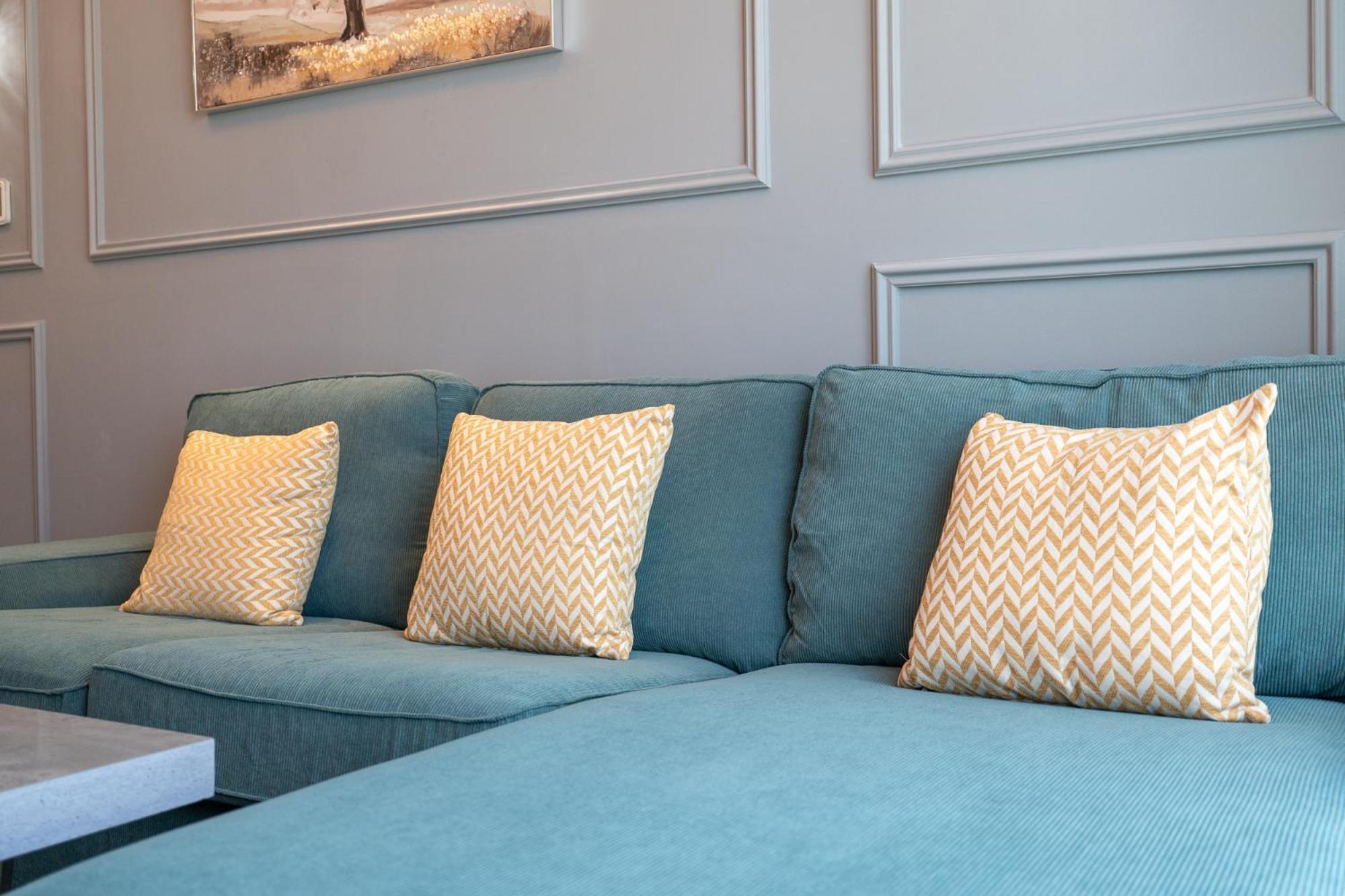 Simple Yet Special 1 Bed For 2 In Mayfair Tower Business Bay Apartment *
