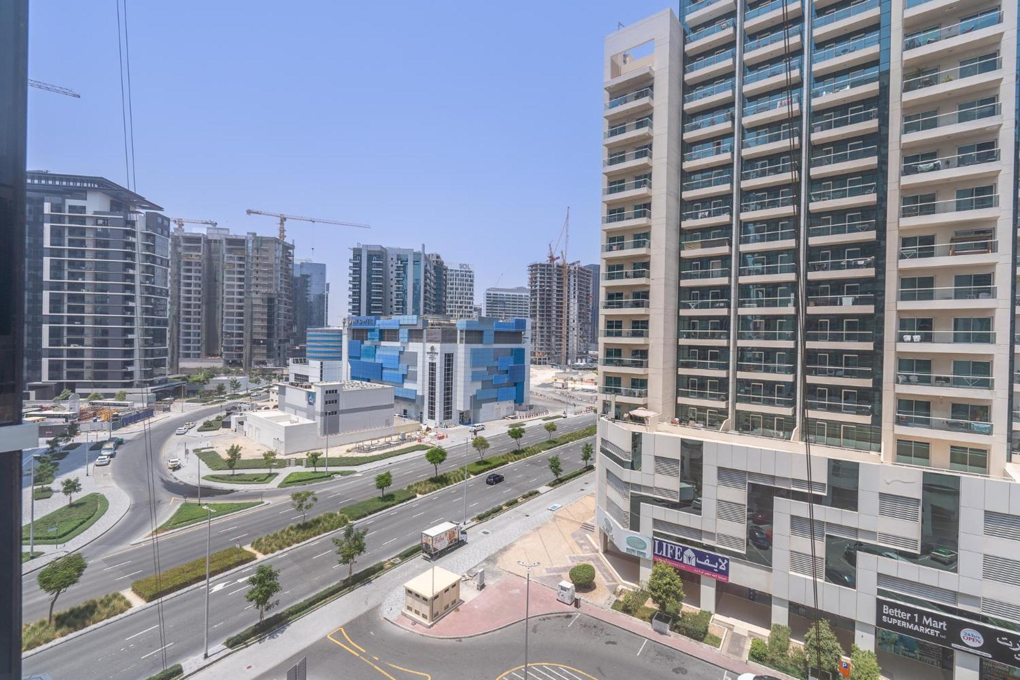 Apartment Simple Yet Special 1 Bed For 2 In Mayfair Tower Business Bay