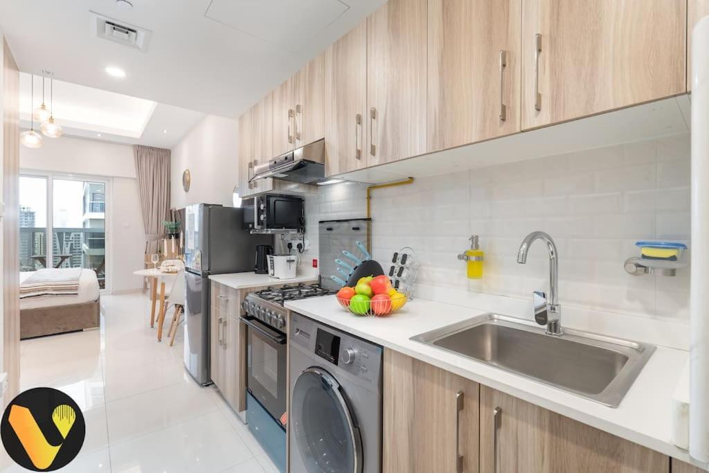 Vogue At Hera Tower Sports Apartment