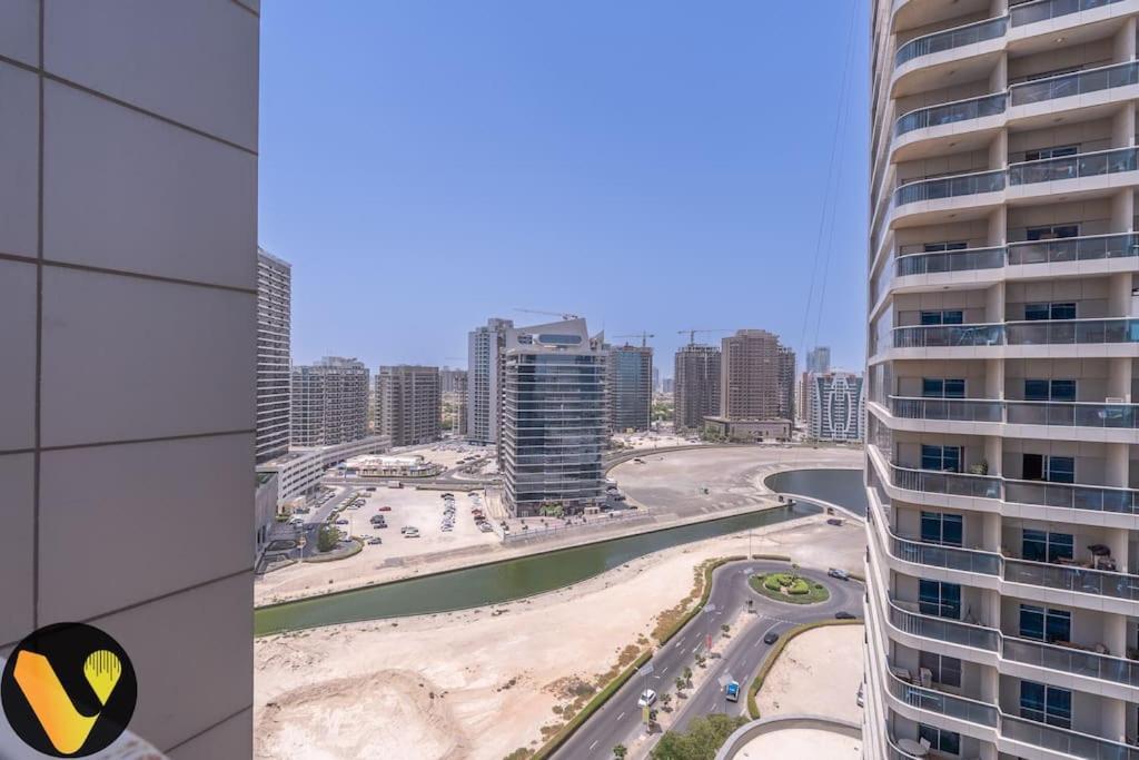 Apartment Vogue At Hera Tower Sports Dubai