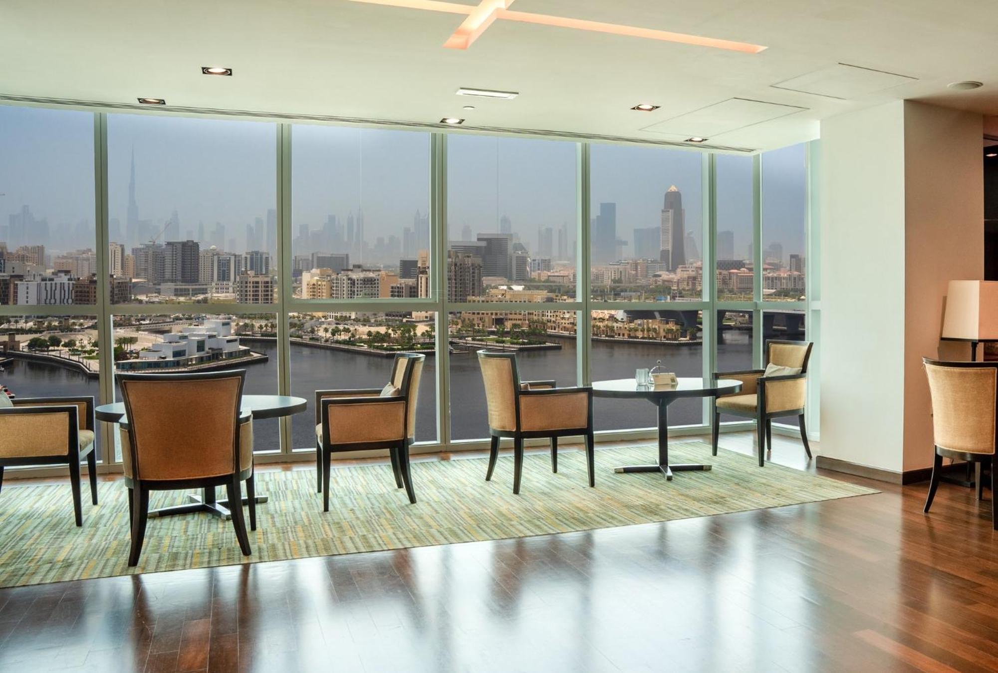Aparthotel Intercontinental Festival City By Ihg 5*