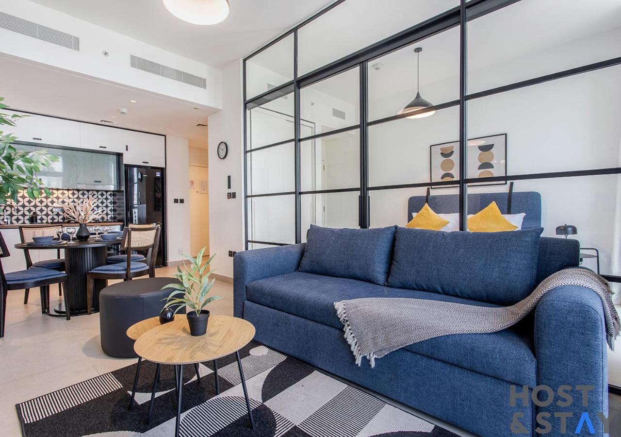 Upgraded 2br In Hills * Dubai