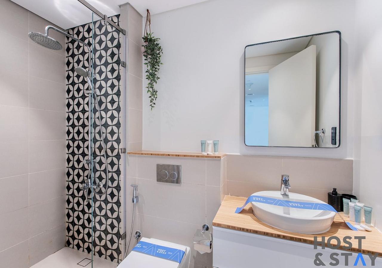 Upgraded 2br In Hills