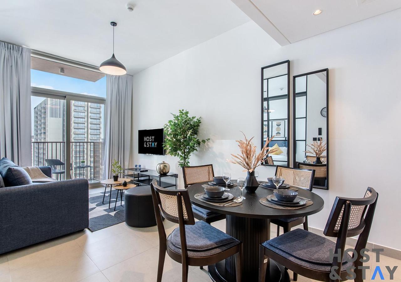 Upgraded 2br In Hills Dubai