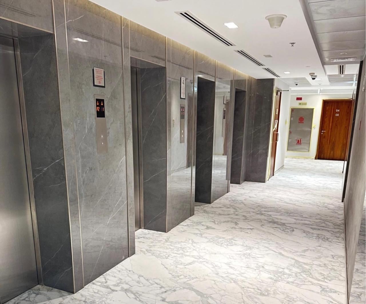 Dunya Tower 2 Downtown Burj Khalifa Street Kings
