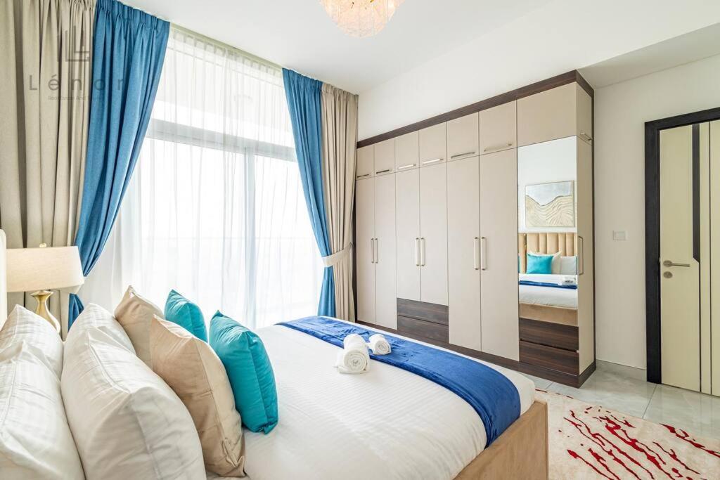Apartment Luxe 2 Bedroom With Private Office *