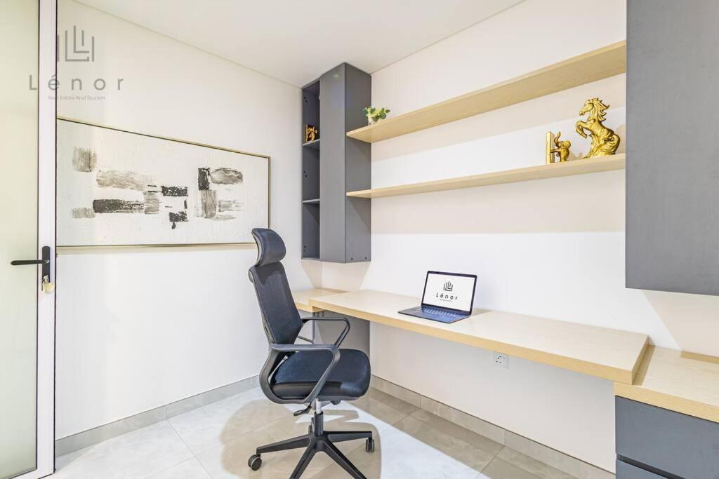 Apartment Luxe 2 Bedroom With Private Office