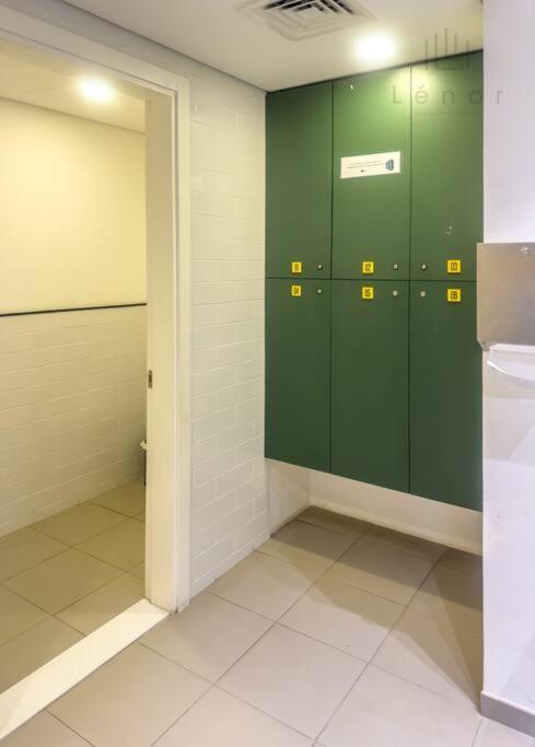 Sleek 2br With Cycling Paths *