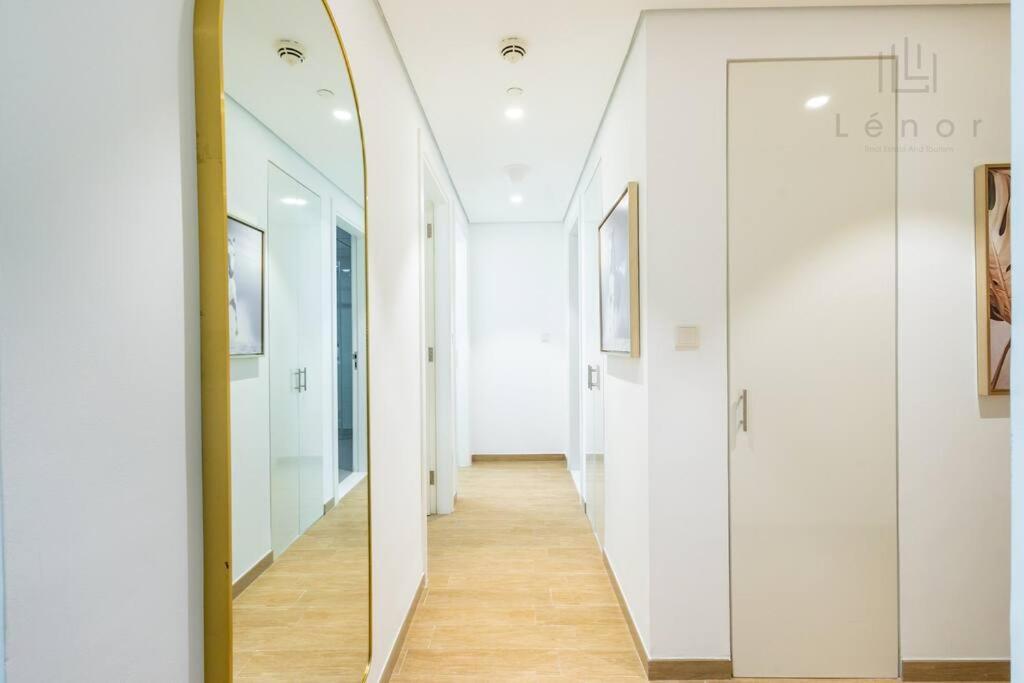 Sleek 2br With Cycling Paths Apartment *