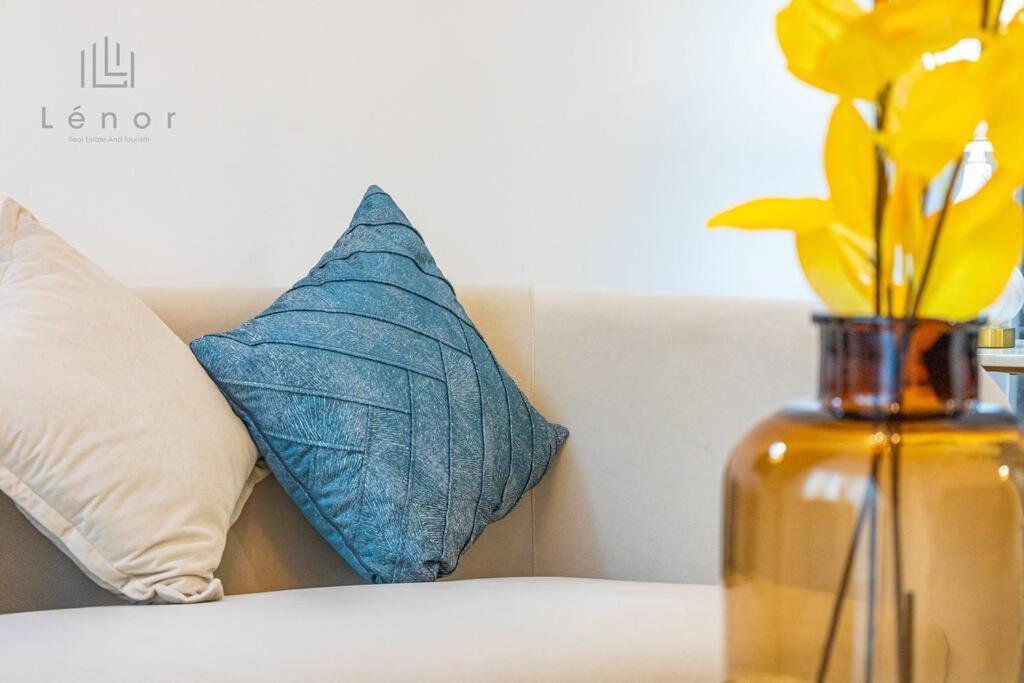 Luxe 2 Bedroom With Private Office * Dubai