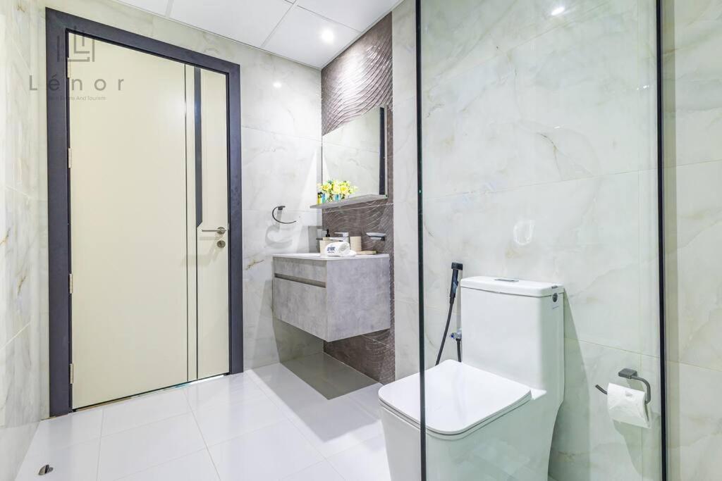 Luxe 2 Bedroom With Private Office Apartment Dubai