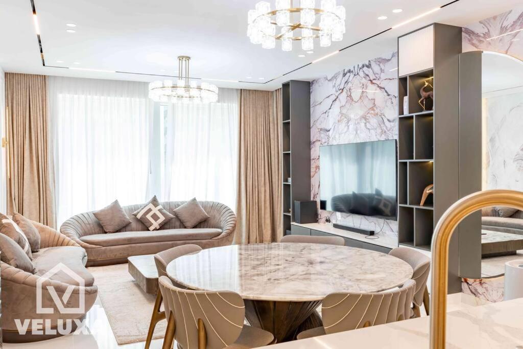 Splendid 1 Bedroom In Burj Views Apartment Dubai