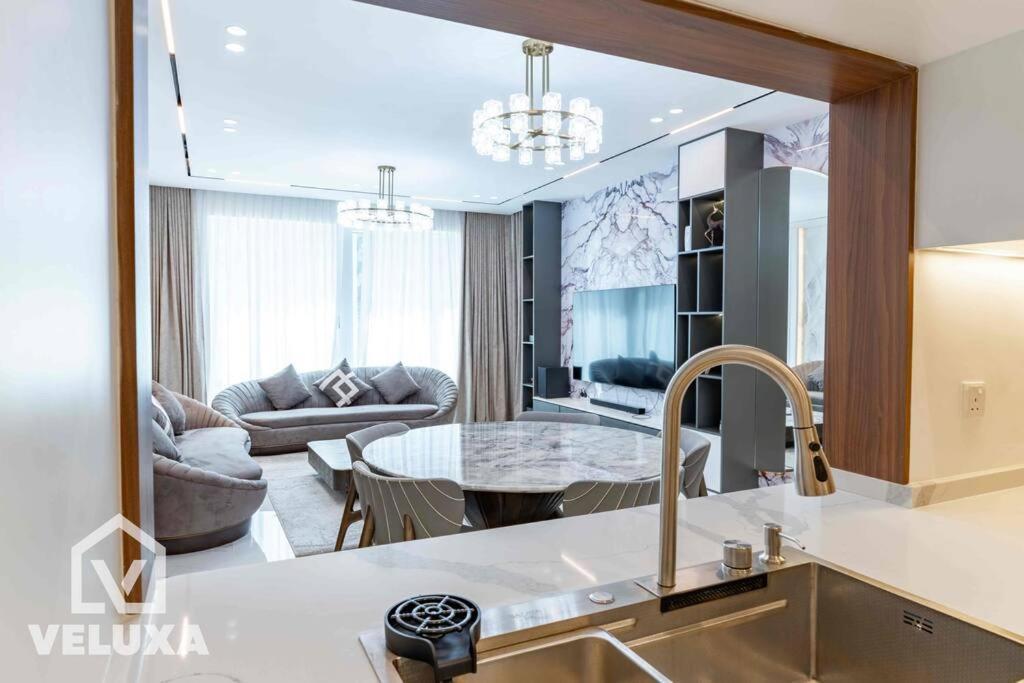 Splendid 1 Bedroom In Burj Views Apartment *