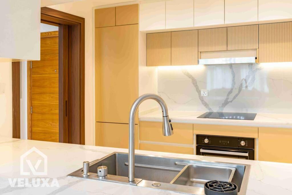 Splendid 1 Bedroom In Burj Views Apartment