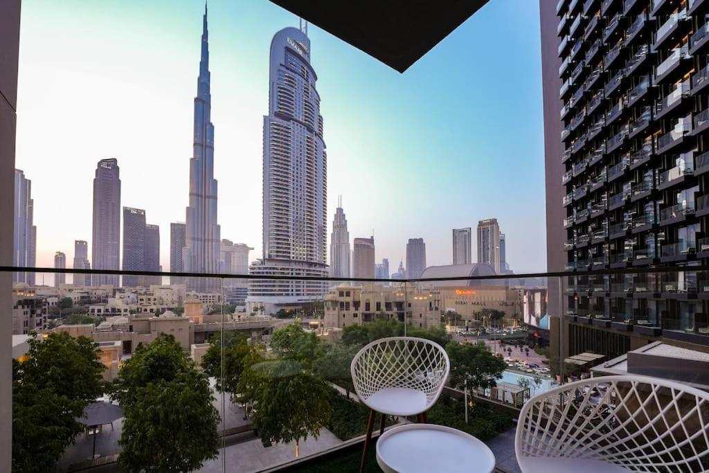2 Bedroom Luxury Full Burj Views Dubai