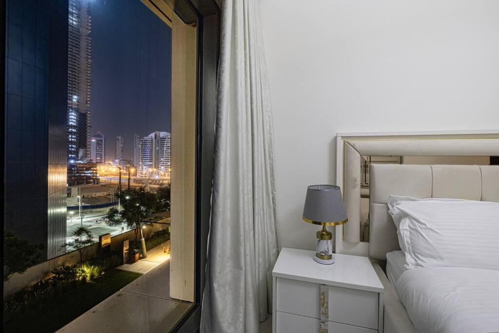 Apartment 2 Bedroom Luxury Full Burj Views Dubai