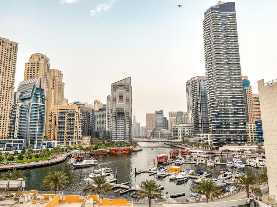 Marina View High Floor Huge In Marina Apartment Dubai