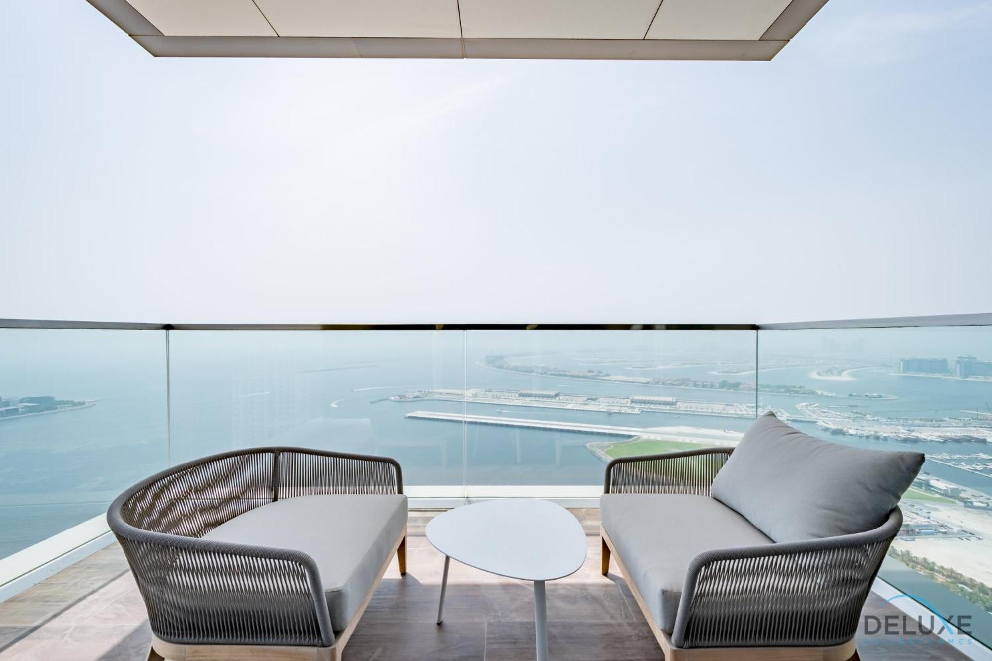 Apartment Picturesque 3br With Assistant In The One Jbr By Deluxe Homes *