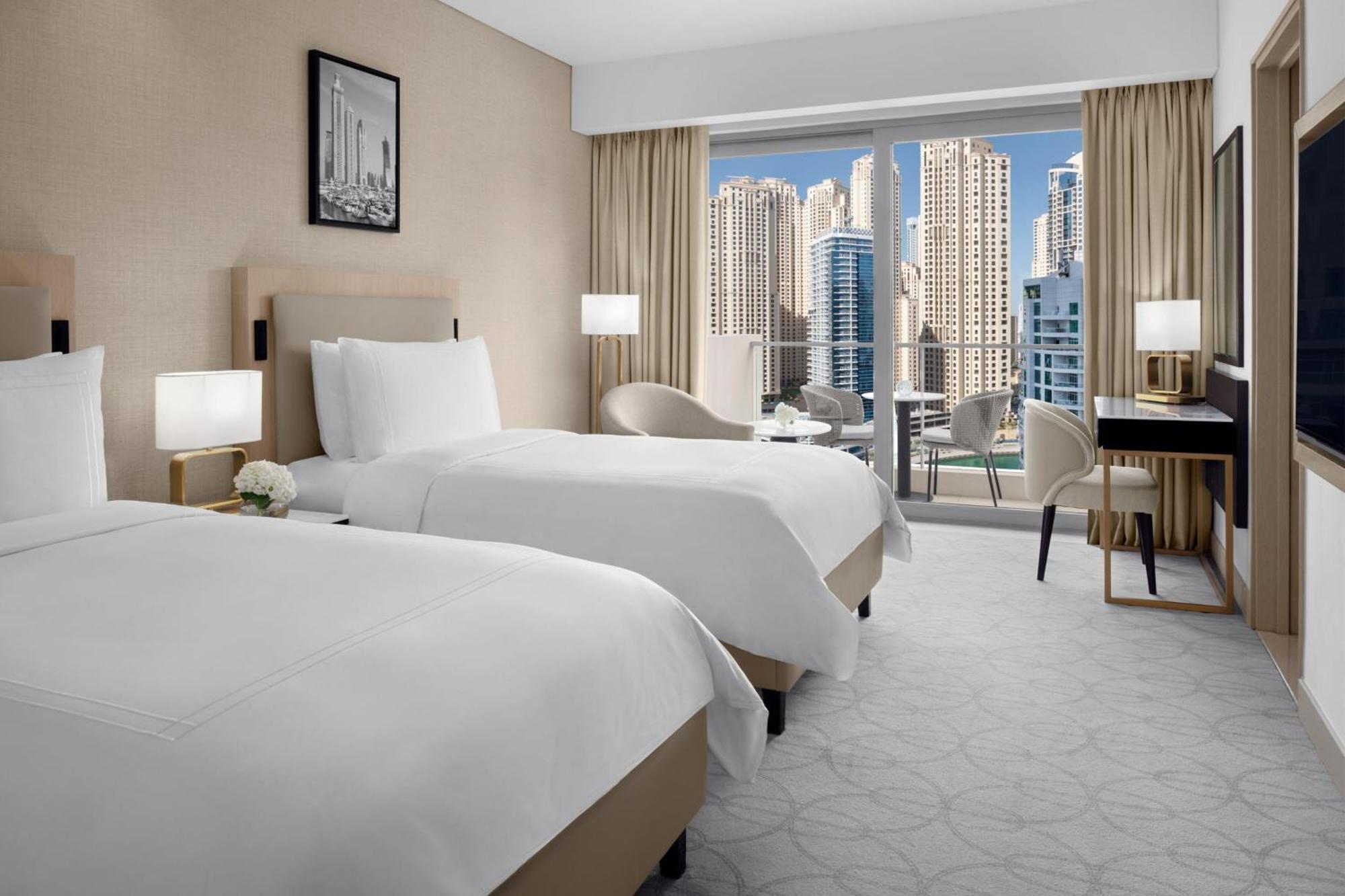Hotel Jw Marriott Marina 5*