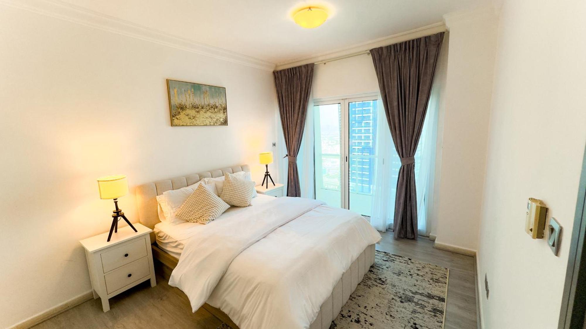 Jumeriah Tower Apartment *