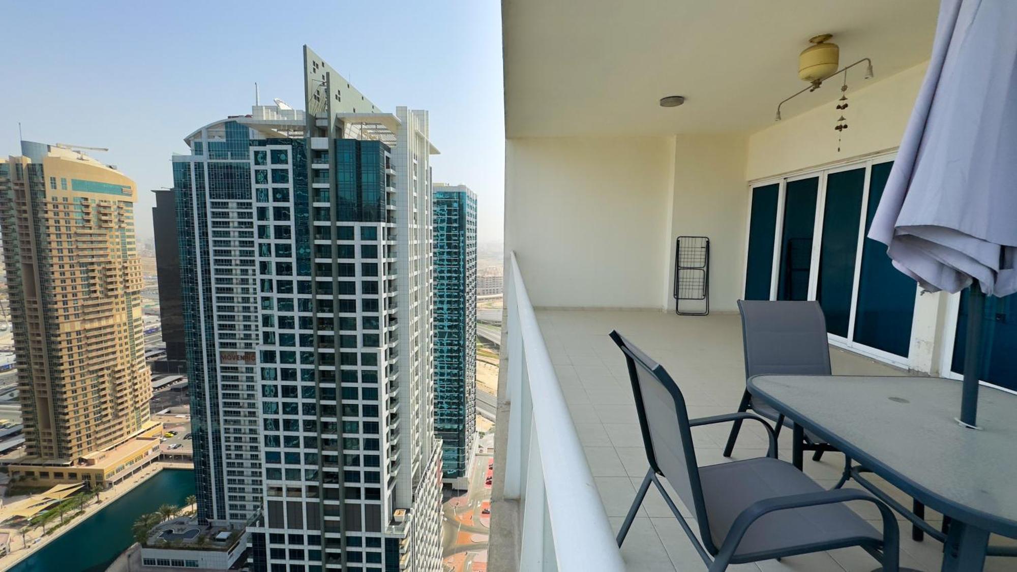 Jumeriah Tower * Dubai