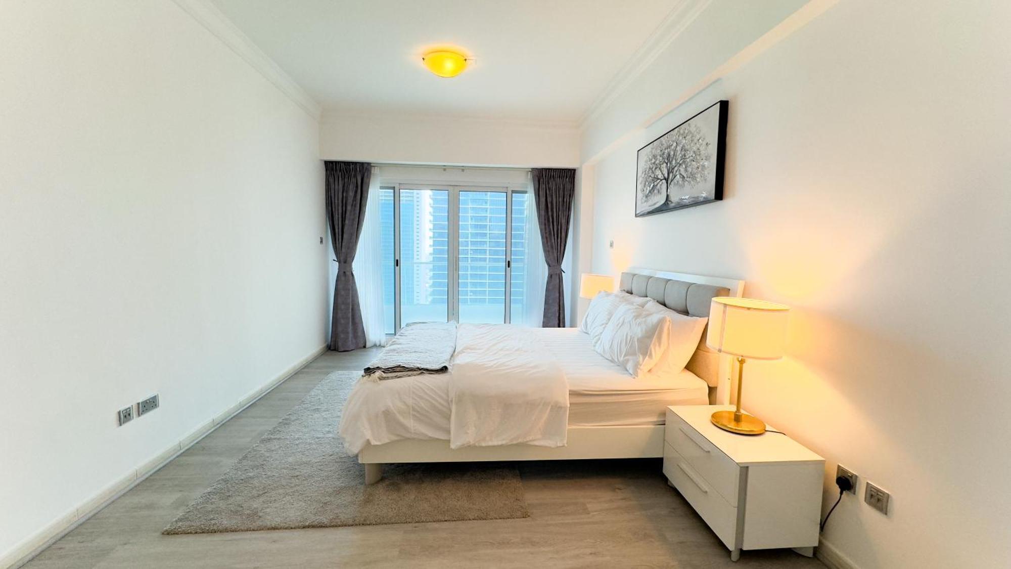 Jumeriah Tower Apartment *