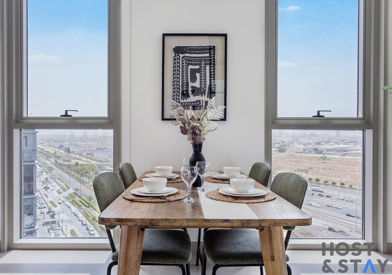 Modern 2br Gem In Hills Apartment Dubai