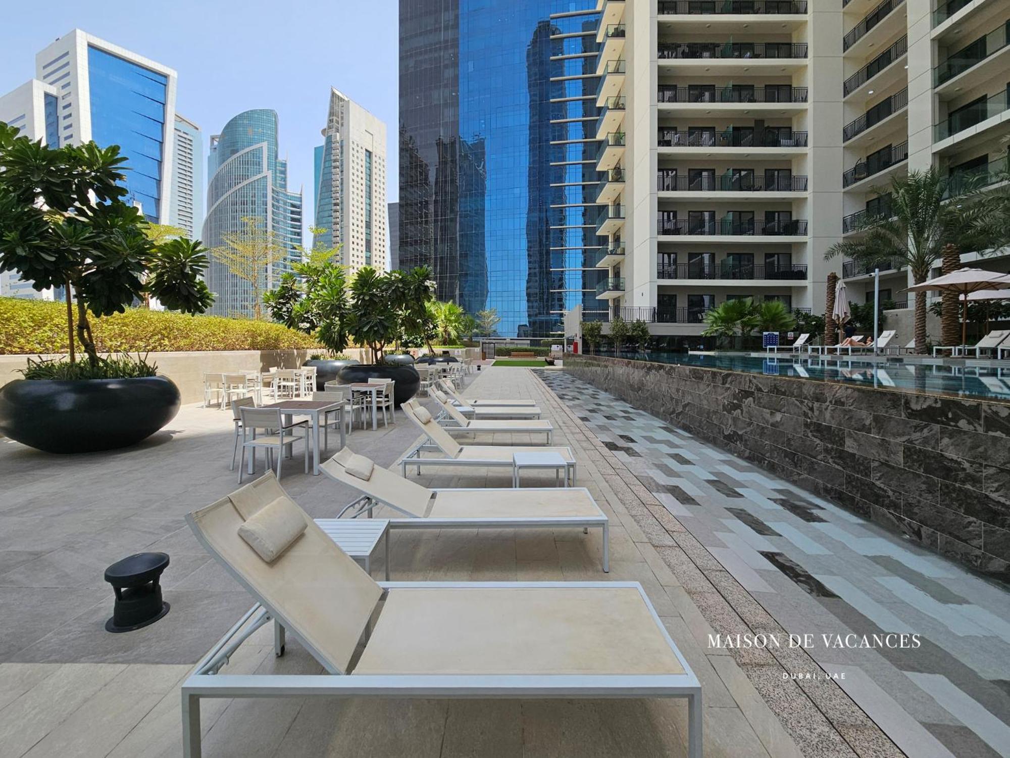 Cozy 1 Bedroom In Business Bay Apartment Dubai