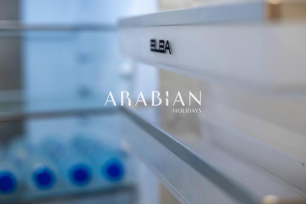 Beautiful 2br In Prime Jbr Location At Shams 1 Apartment *