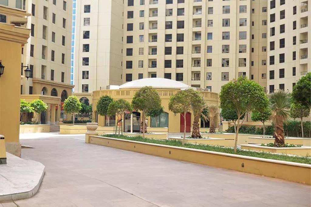 Apartment Beautiful 2br In Prime Jbr Location At Shams 1 Dubai