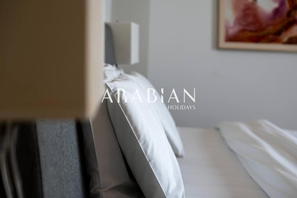 Beautiful 2br In Prime Jbr Location At Shams 1 Apartment