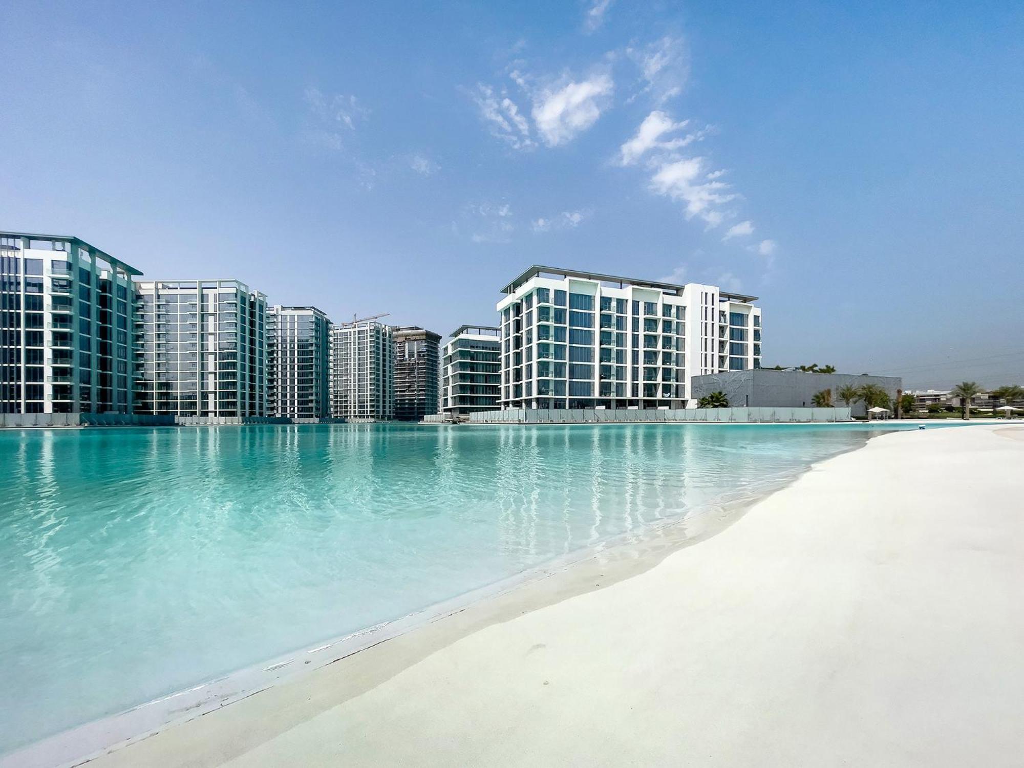 Spacious 1 Bedroom Lagoon Apartment