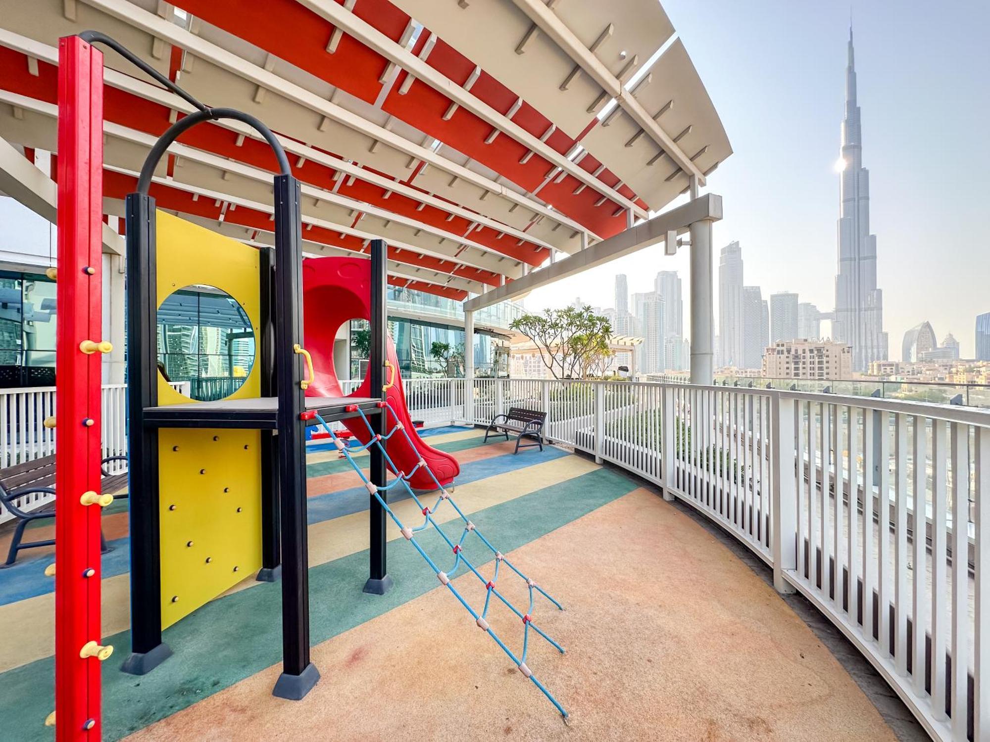 Panoramic Burj Khalifa View Luxury 1br Penthouse Dubai