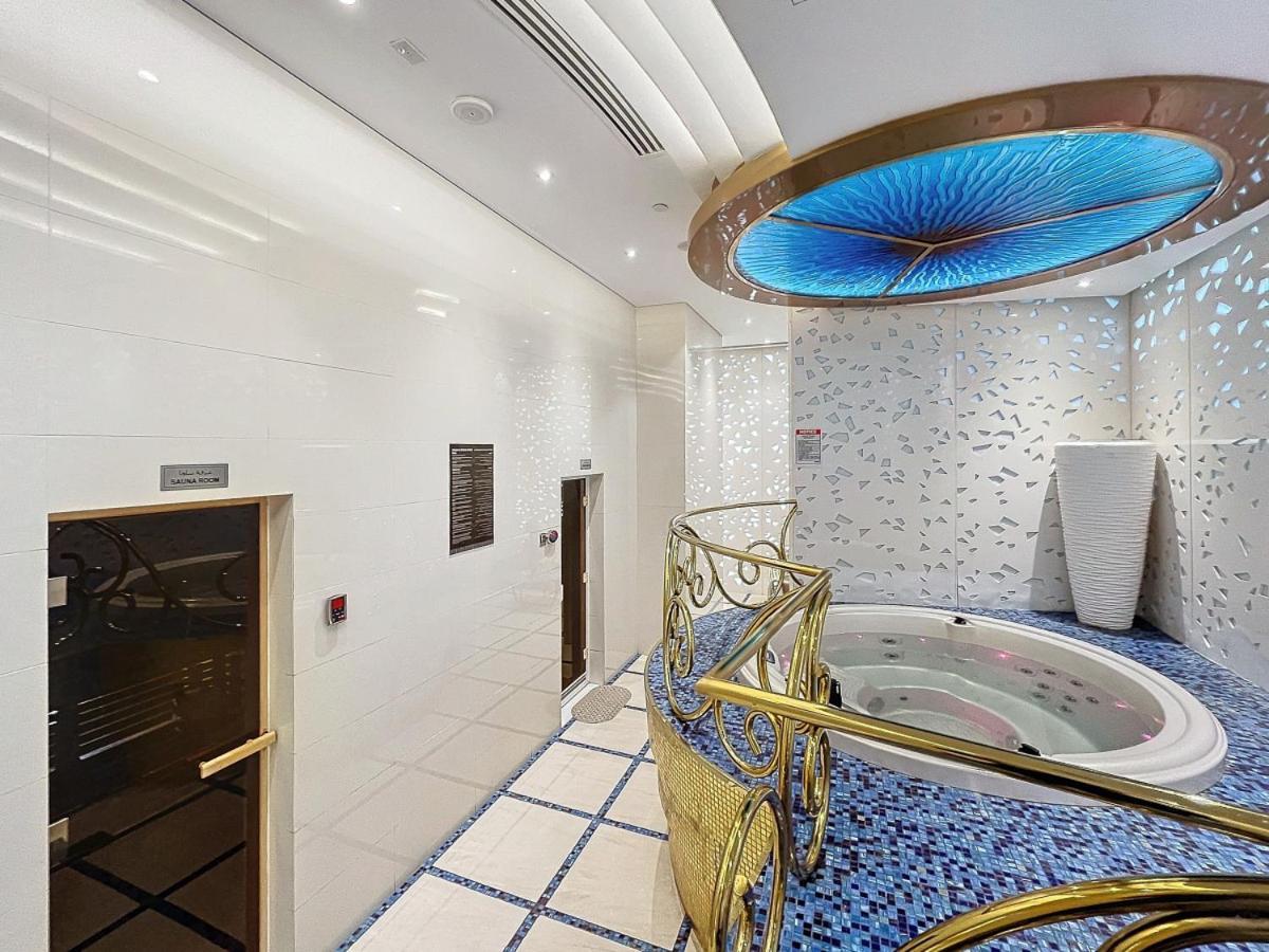 Damac Heights - Exquisite Two Bedroom * Dubai