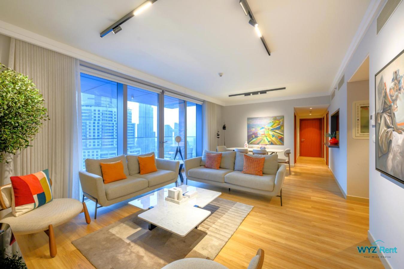 Spectacular 3 & Half Br In Downtown ,burj Khalifa View Apartment Dubai